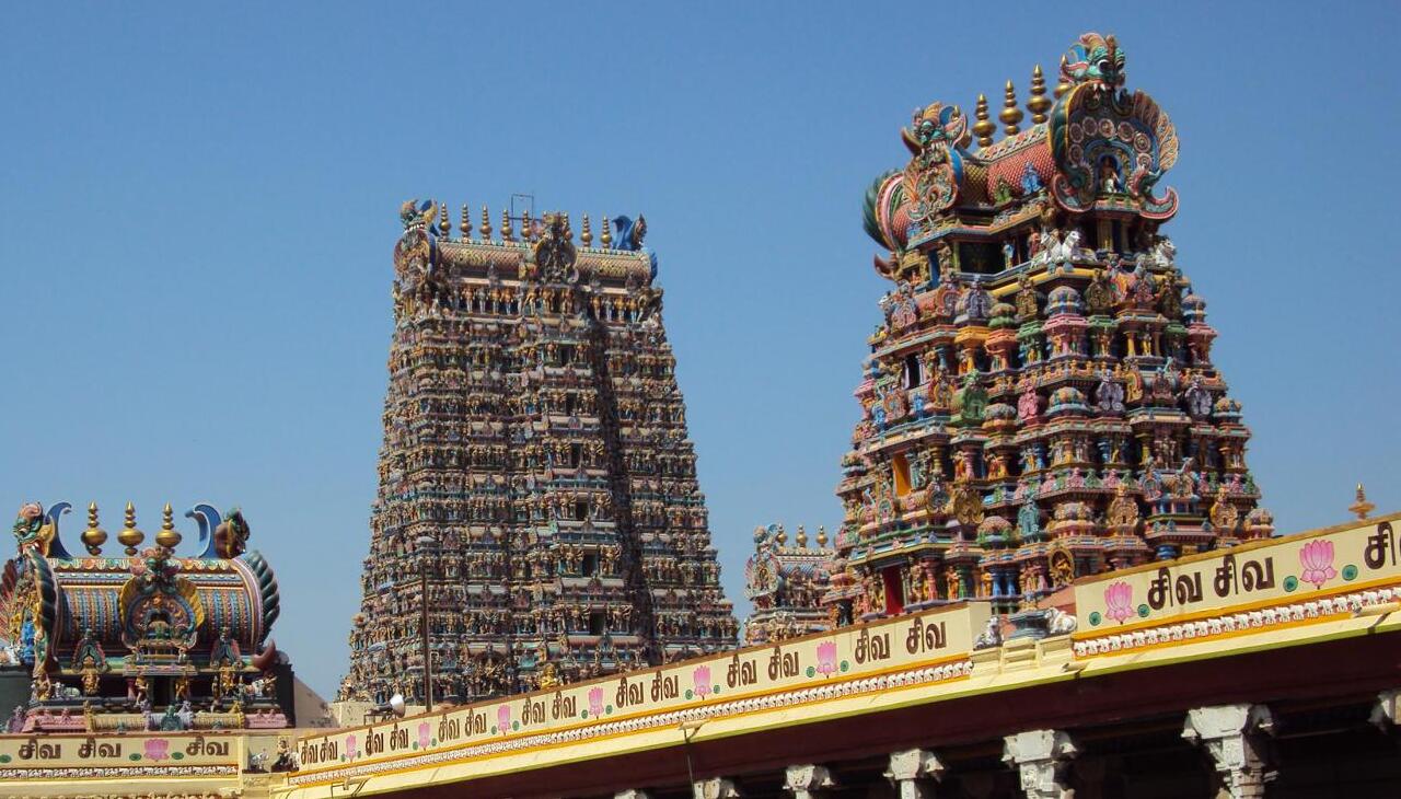 Madurai - Tempel im Ameisenhügel K1600 248 Zug