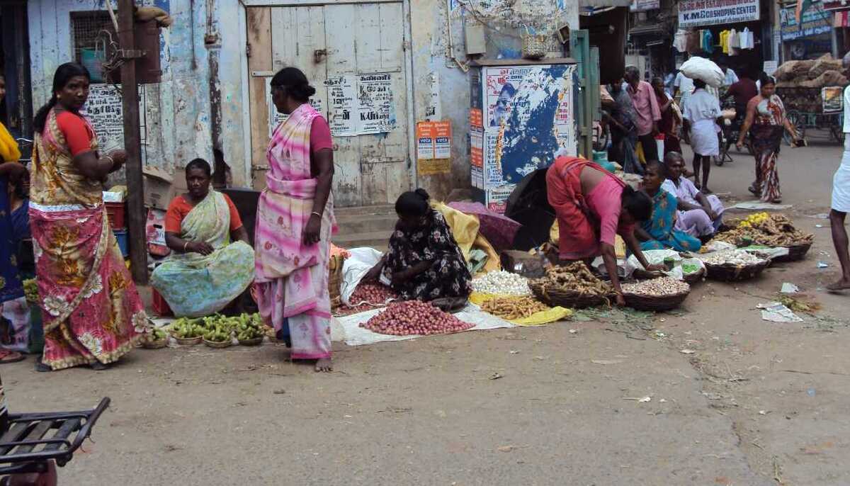 Madurai - Mit offenen Augen Neu43436 Zug