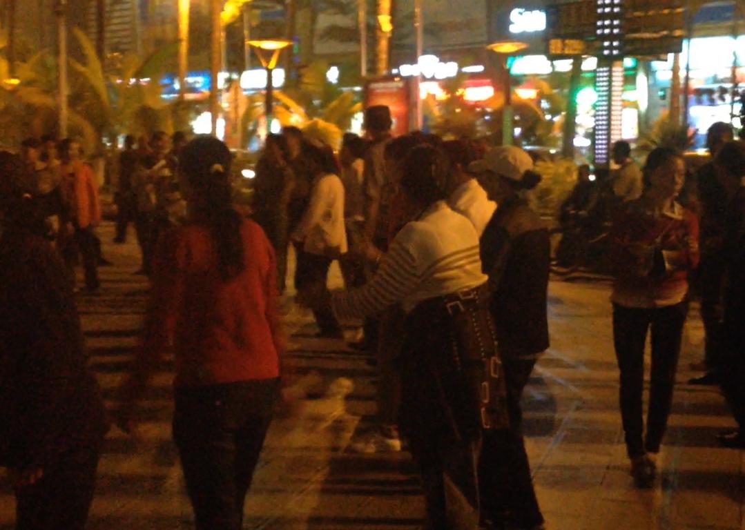 Jinghong – Ein Tanz am Abend