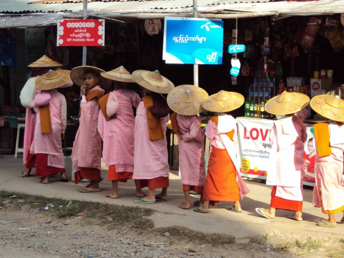 Hsipaw - Mrs. Popcorn … und ein Marsianer Neu4108 1200x900