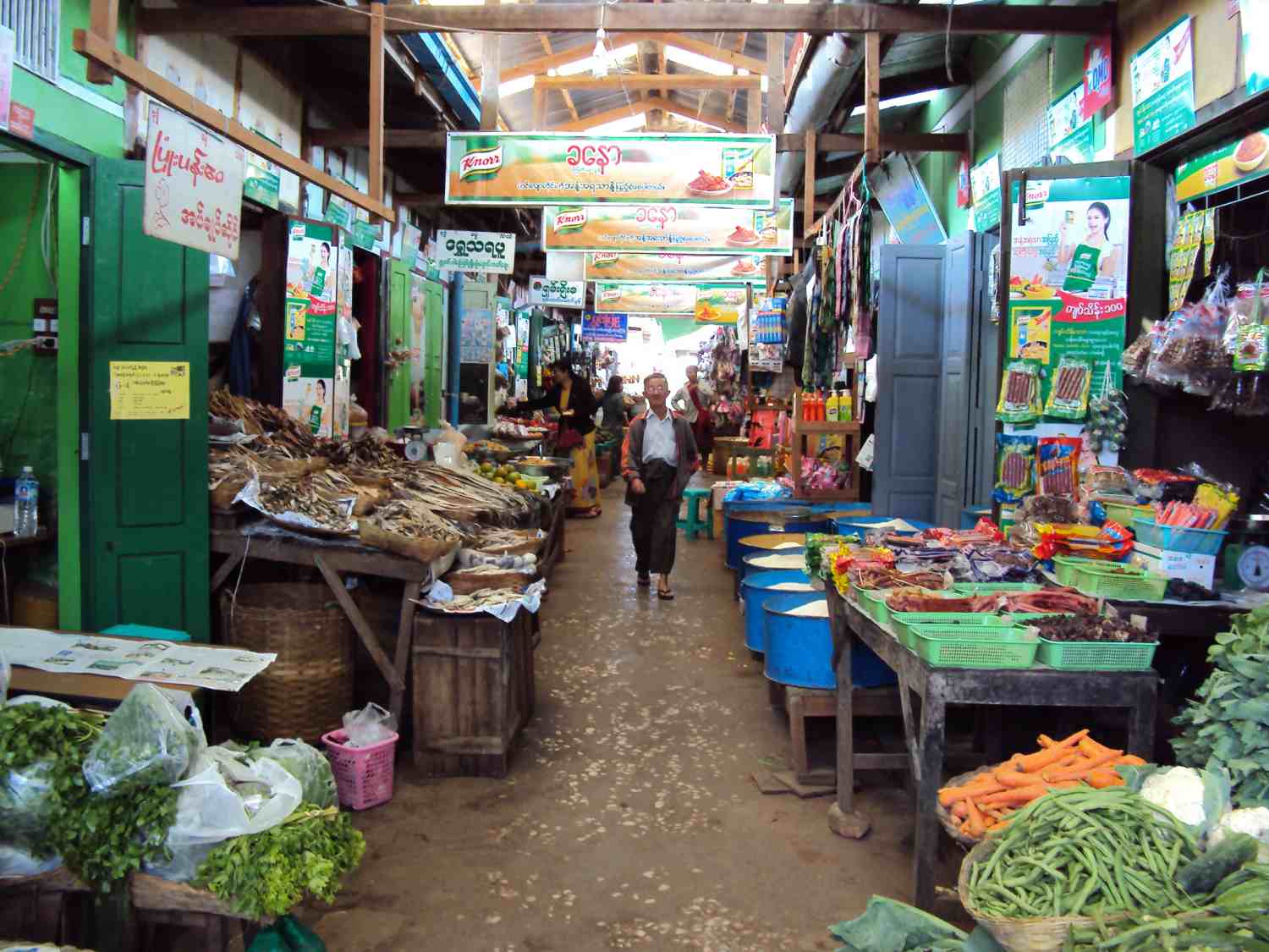 fruit- and vegetable market