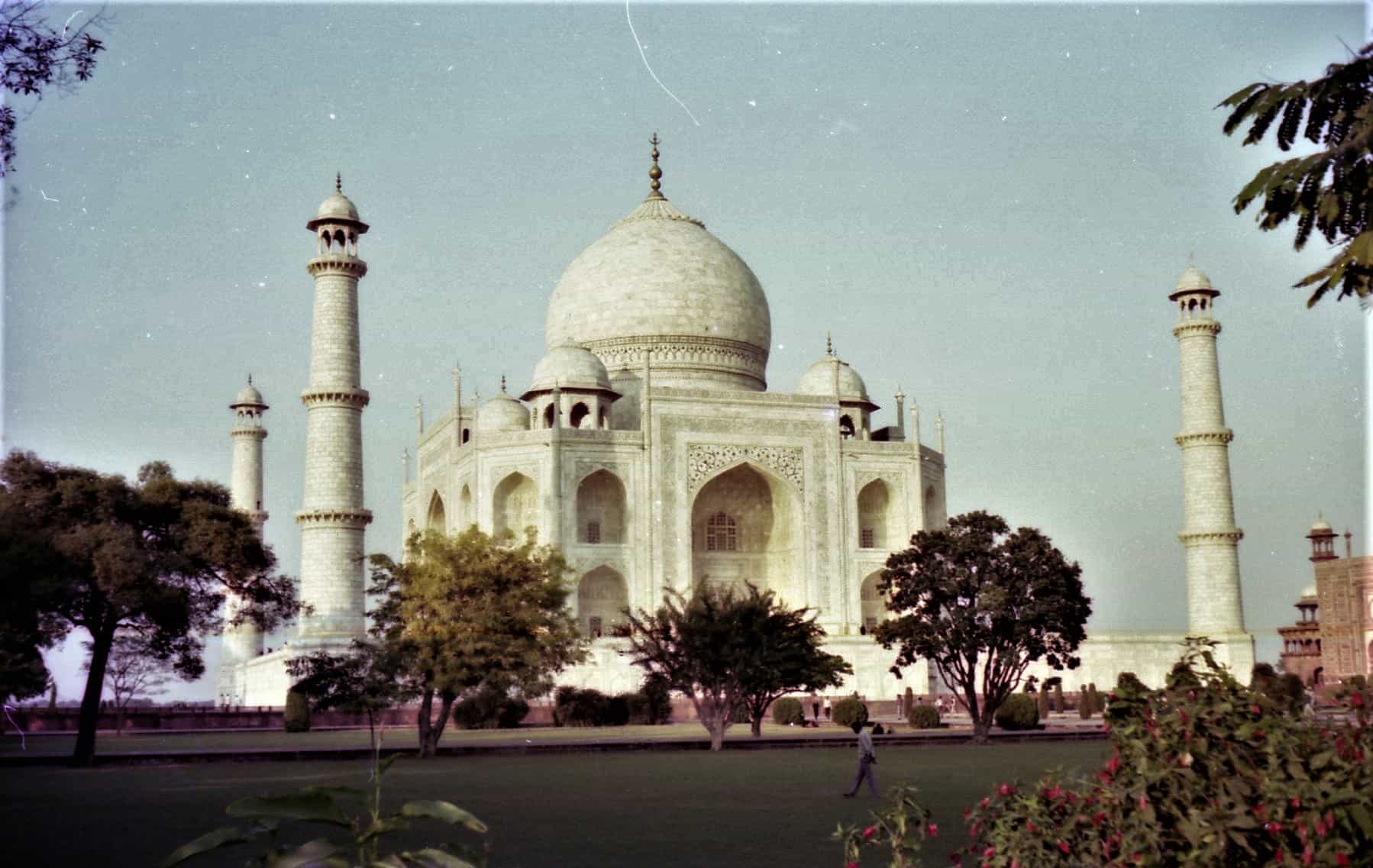 Taj Mahal - few tourists at that time