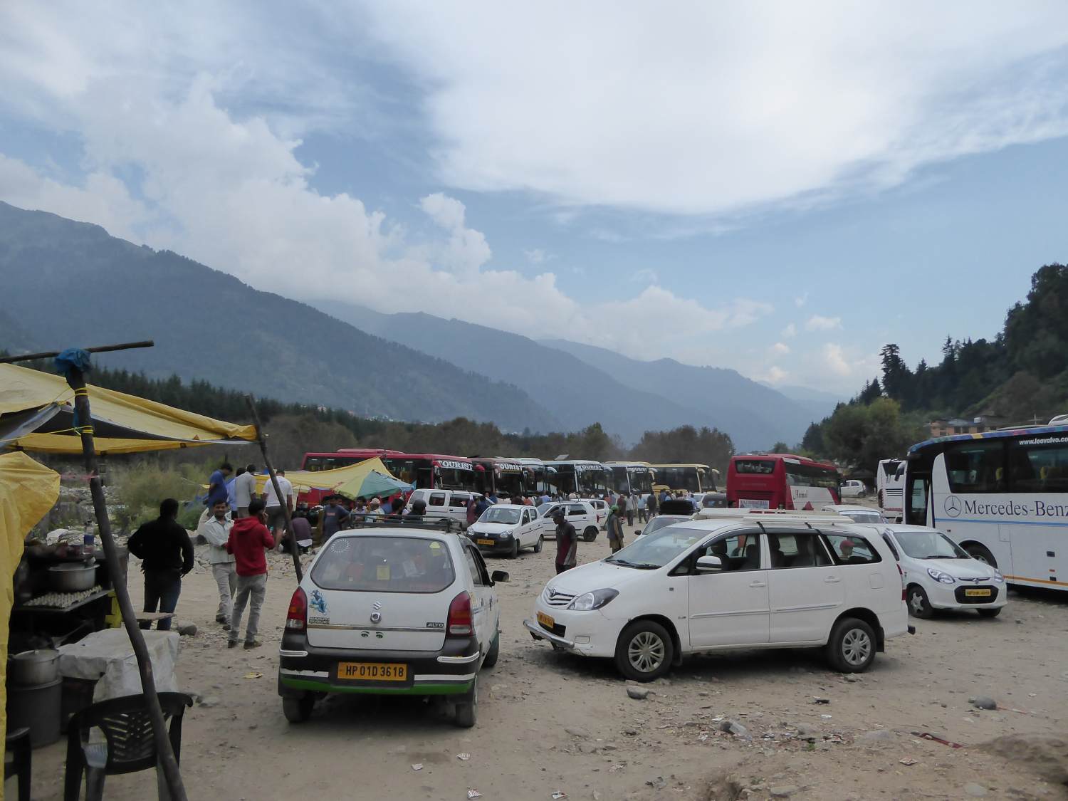 Bus station in Manali