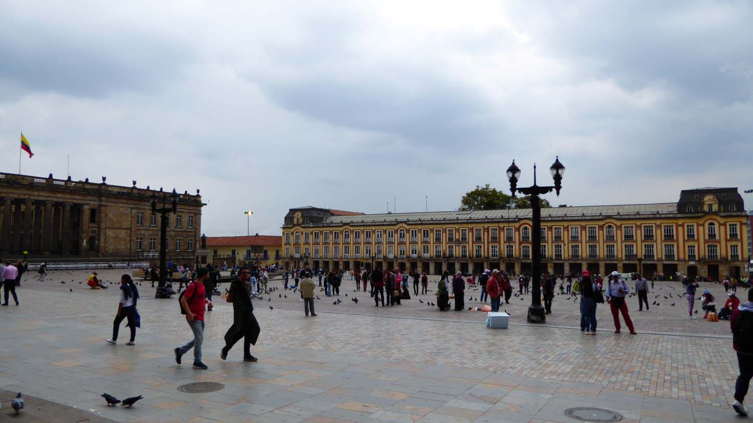 La Plaza Bolivar in Bogota 3