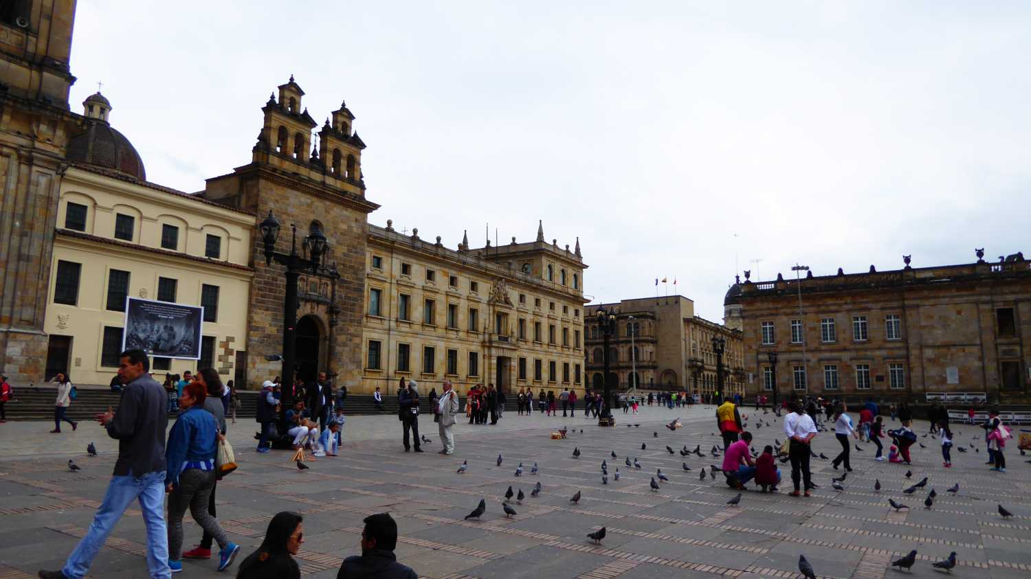La Plaza Bolivar in Bogota 1