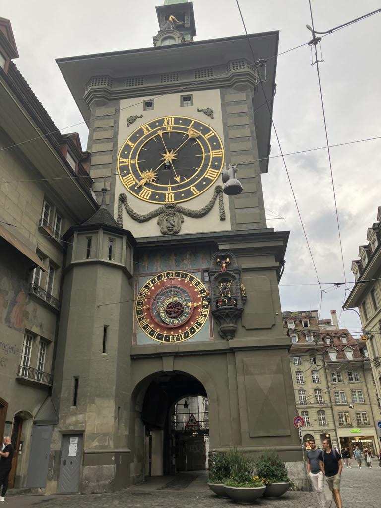 The famous Zytglogge tower in Berne