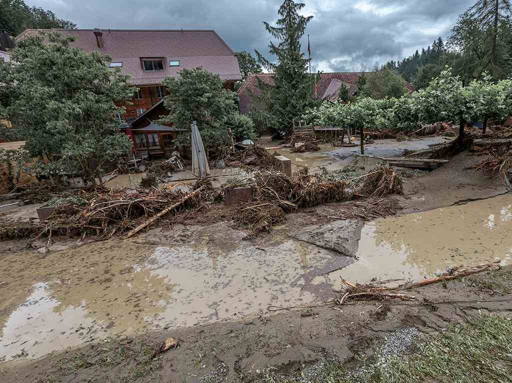 Trans Swiss Trail - Die Zerstörungskraft des Wassers Image3276