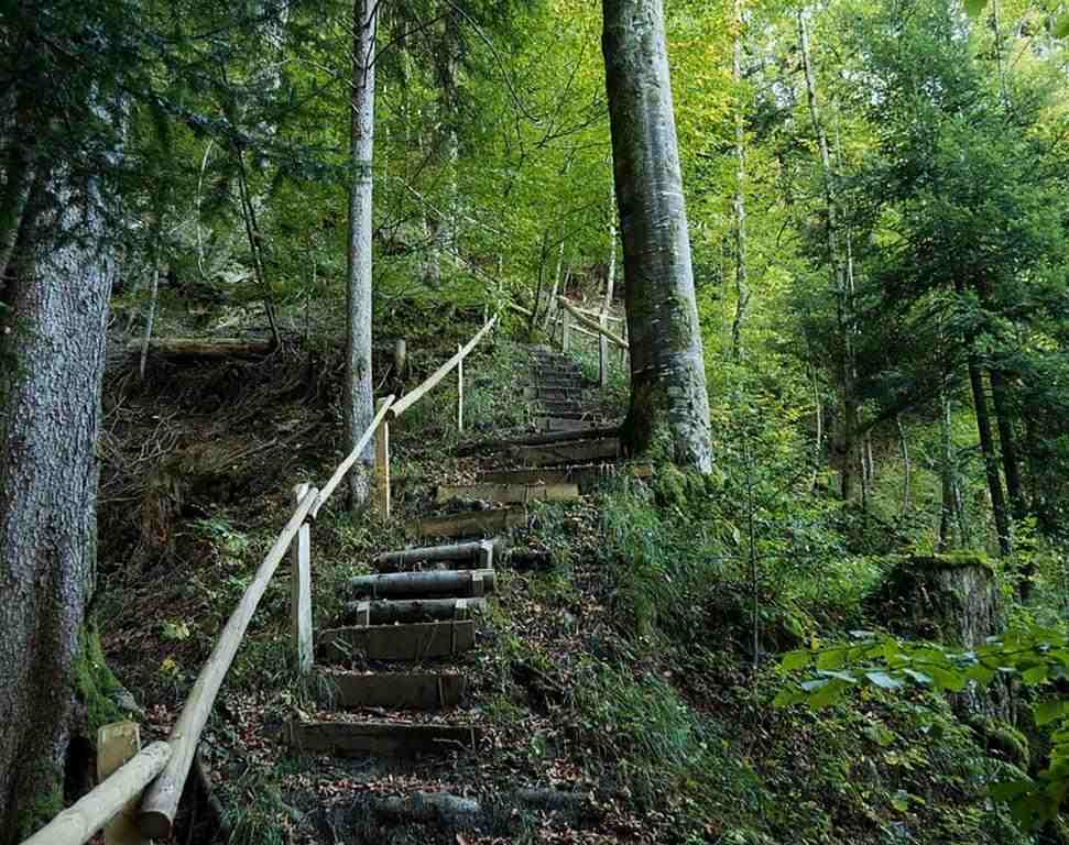 strenuous descent to Giswil